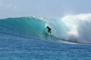 surfing 2686393 1280